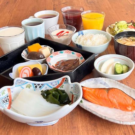 Uozu Manten Hotel Ekimae Ngoại thất bức ảnh