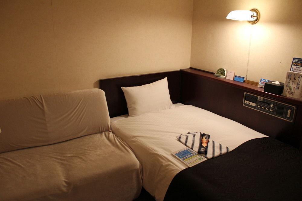 Uozu Manten Hotel Ekimae Ngoại thất bức ảnh